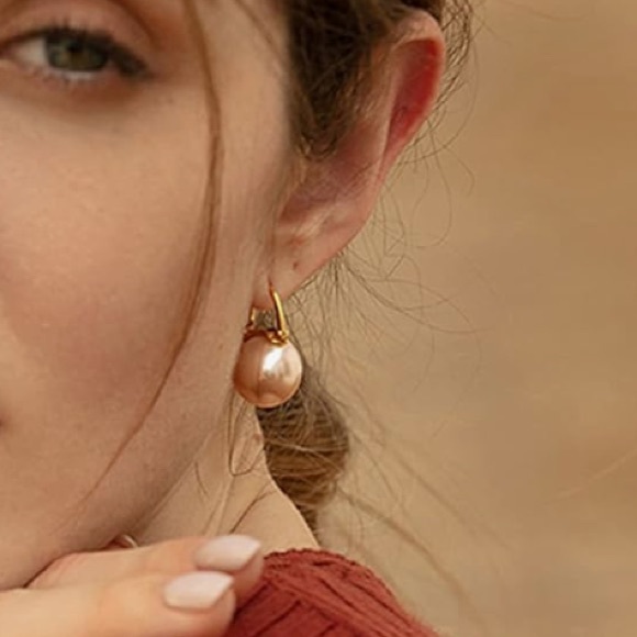 Kate Spade ♠️ New York ✨ Shine on pearl drop earrings - Picture 5 of 5